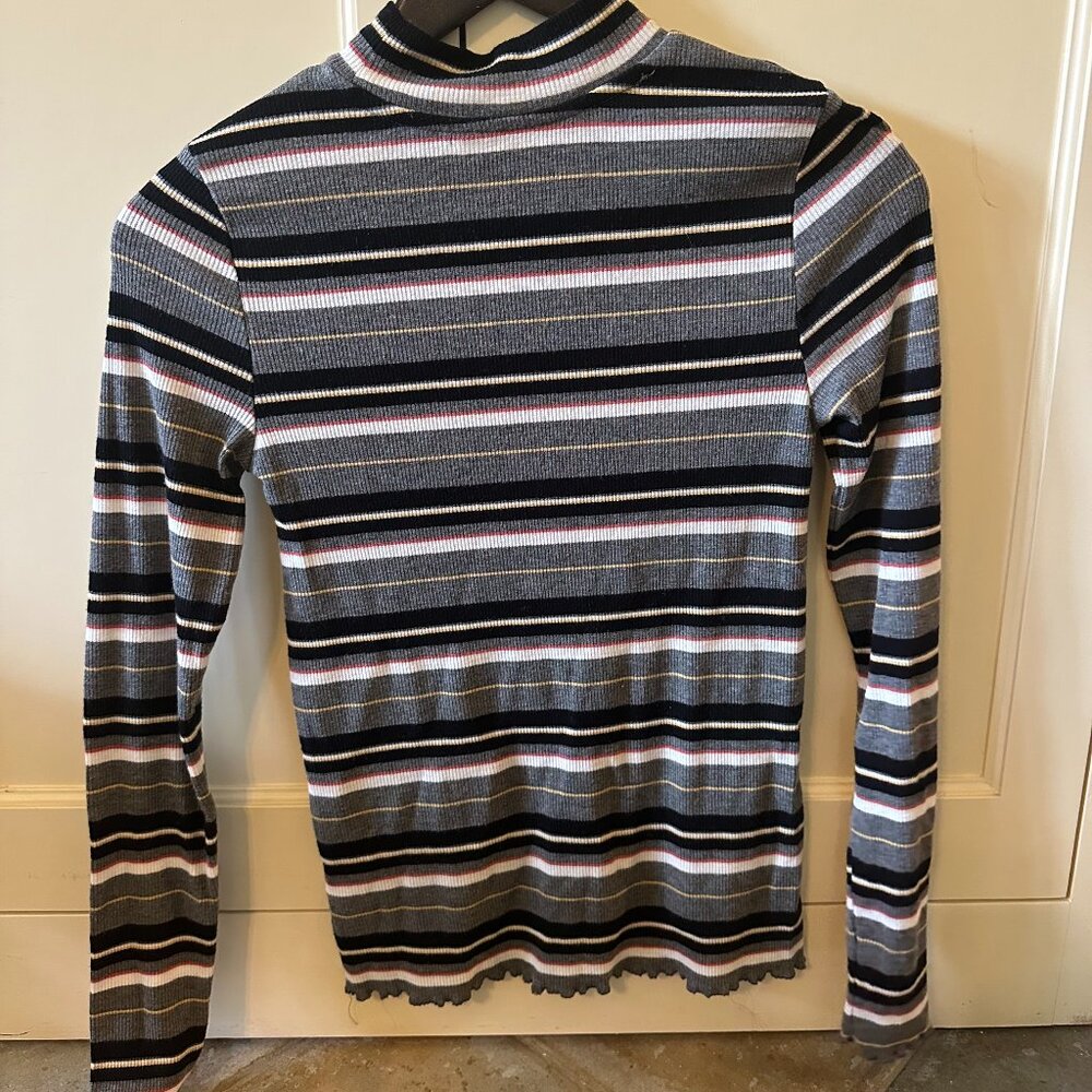 Stripped Long Sleeve